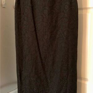 Simon Chang Long Black Skirt  Size 10 NEW